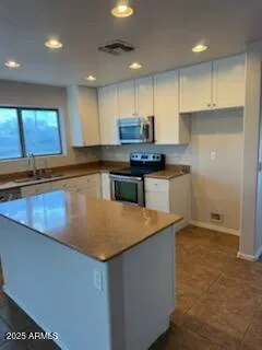 33419 N SONORAN  Trail, San Tan Valley, AZ 85144