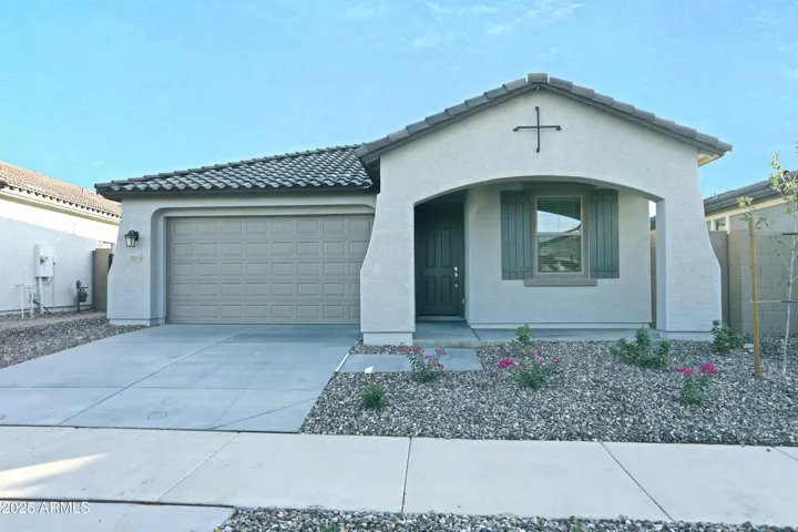 1005 W FINCH  Drive, Queen Creek, AZ 85140