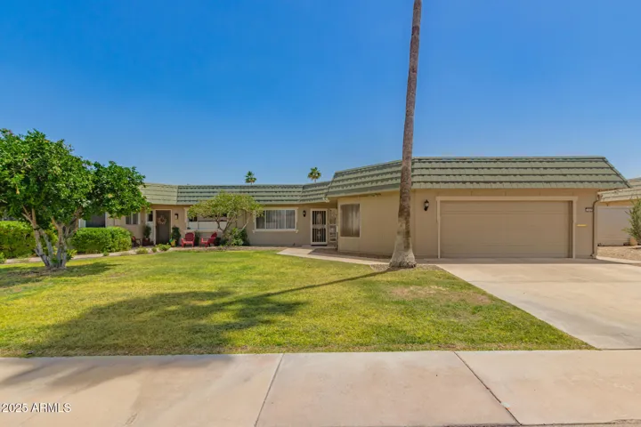 10505 W CAMPANA  Drive, Sun City, AZ 85351