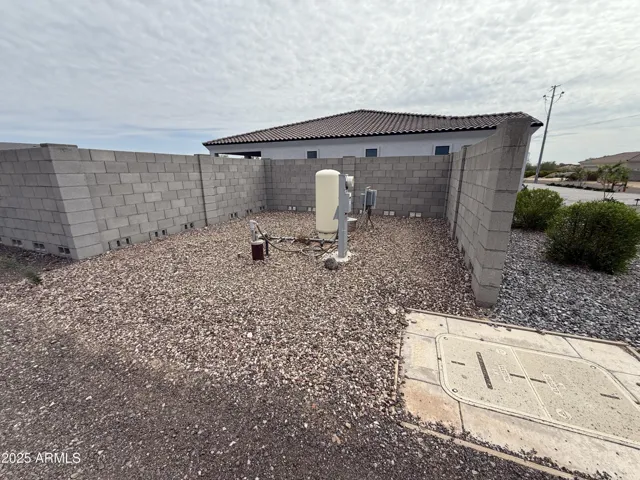 Shared Well enclosed on 3 sides - Easement area