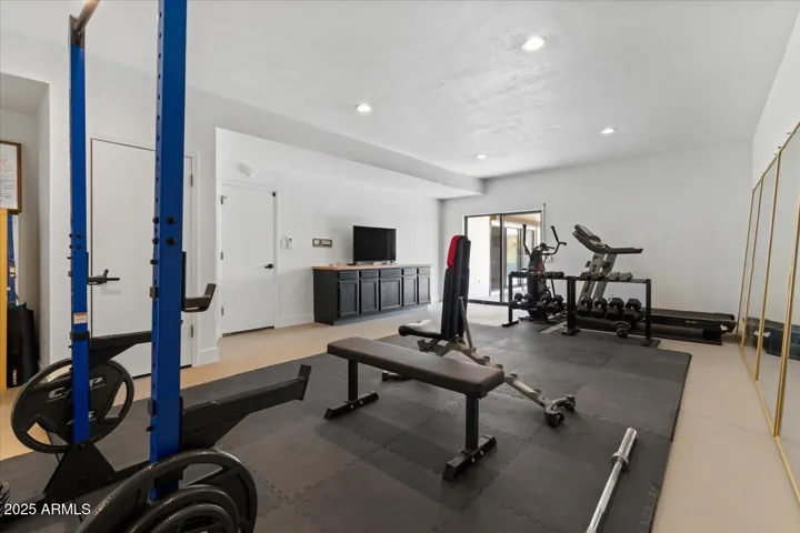 Gym with it's own mini split