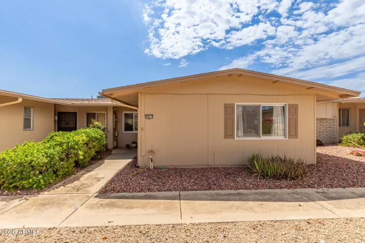 19613 N STAR RIDGE  Drive, Sun City West, AZ 85375