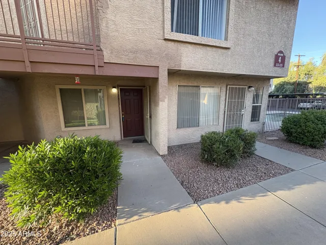 4828 W ORANGEWOOD  Avenue, Glendale, AZ 85301