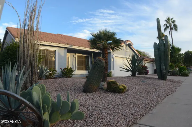 837 N SAILORS  Way, Gilbert, AZ 85234