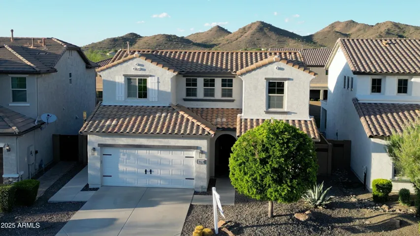 1828 W DESPERADO  Way, Phoenix, AZ 85085