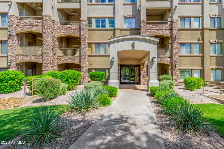 5450 E DEER VALLEY  Drive, Phoenix, AZ 85054