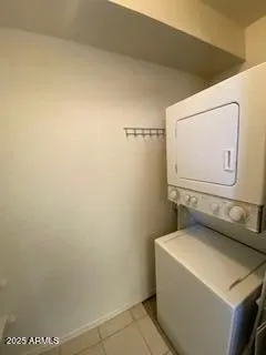 STACKABLE WASHER & DRYER