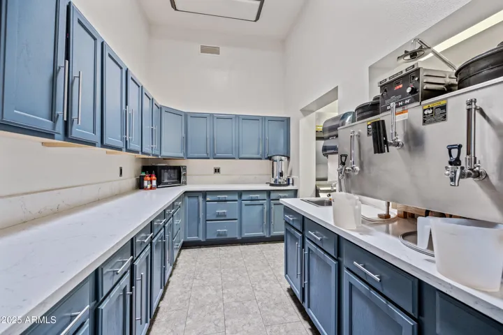 Large Community Kitchen for Events