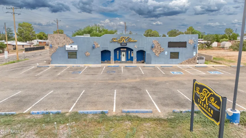 290 N HUACHUCA  Boulevard, Huachuca City, AZ 85616