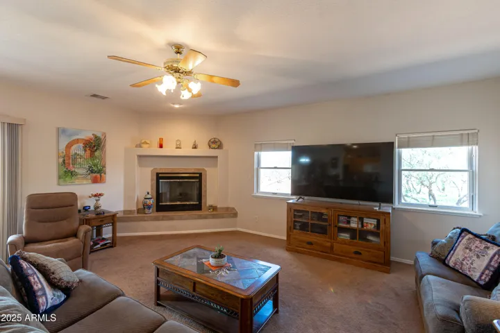 For an immersive 3D virtual tour of this home, simply visit: https://my.matterport.com/show/?m=o3hXoENnzWN&brand=0