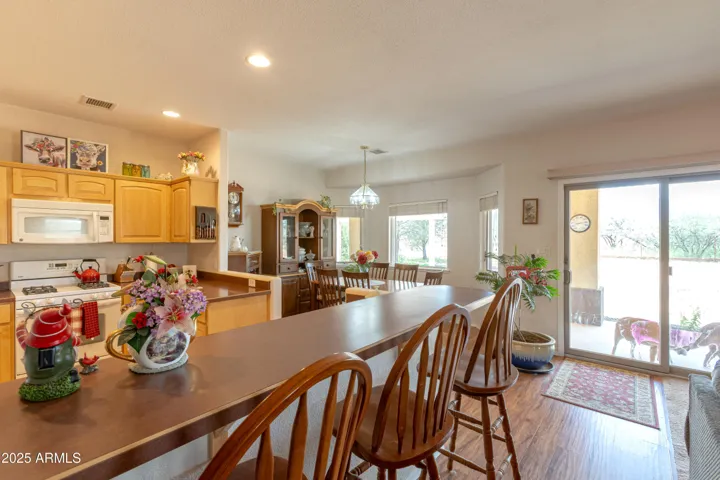 For an immersive 3D virtual tour of this home, simply visit: https://my.matterport.com/show/?m=o3hXoENnzWN&brand=0