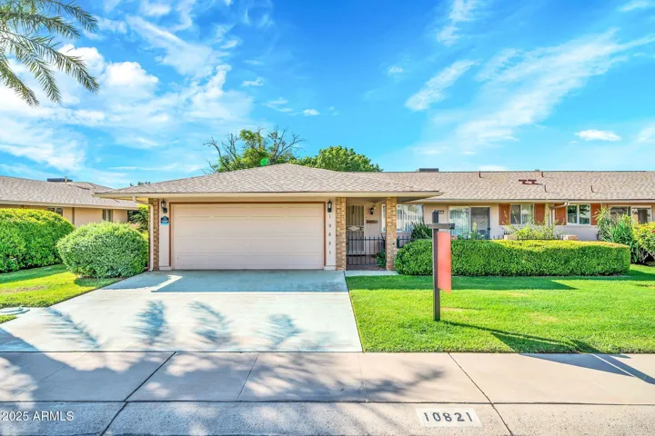 10821 W MISSION  Lane, Sun City, AZ 85351