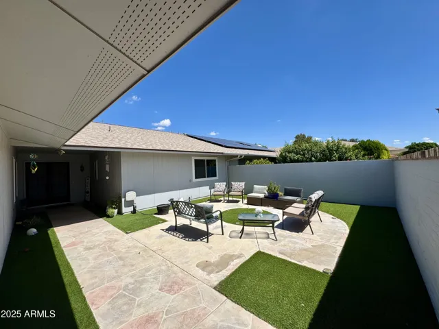 10520 W CAMPANA  Drive, Sun City, AZ 85351