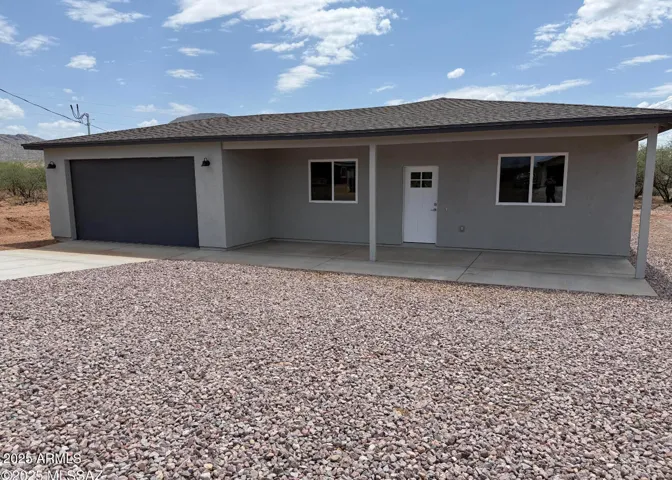 101  Habana  Court, Rio Rico, AZ 85648