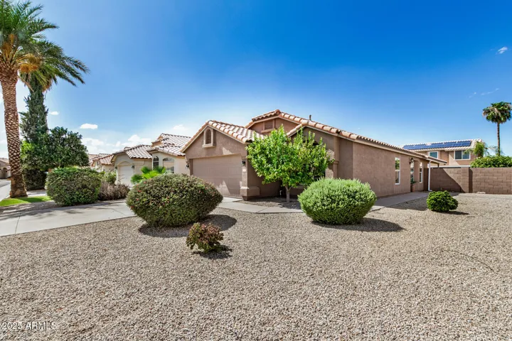 3862 E Stanford  Avenue, Gilbert, AZ 85234