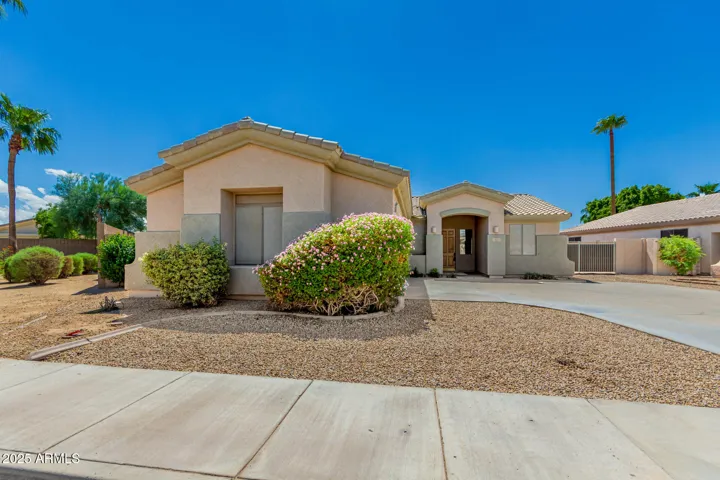 14621 W CATALINA  Drive, Goodyear, AZ 85395
