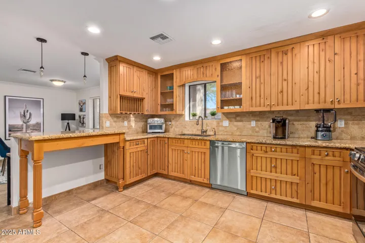 Kitchen has all utensils and necessities for cooking