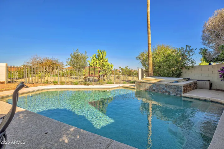 Private Pool & Spa - Golf Course Lot