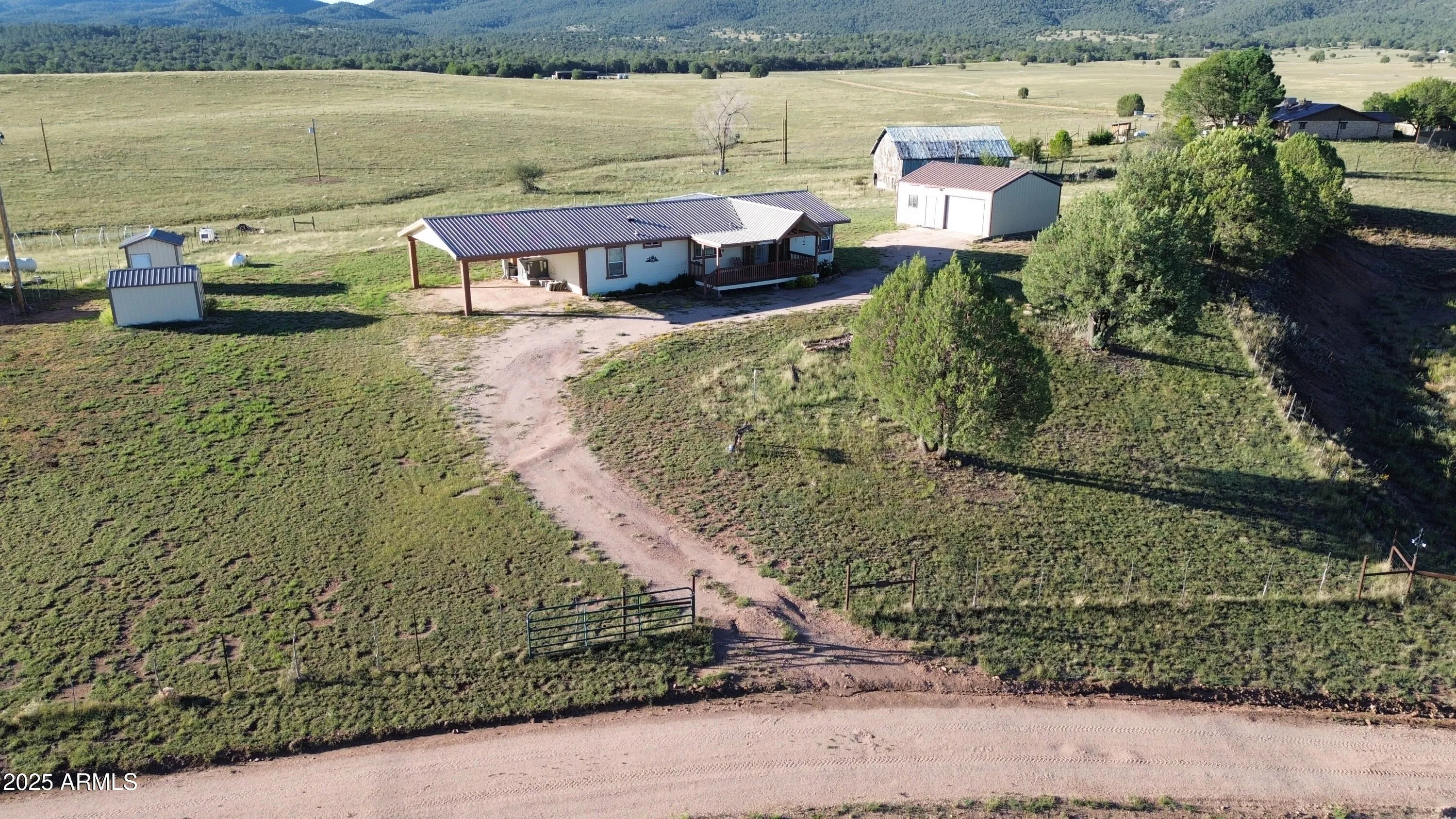 269 Zachariae Ranch Road, Young, AZ, 85554 — photo 2 of 25
