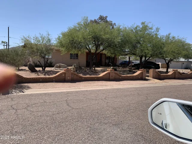 137 W PASEO S Way, Phoenix, AZ 85041