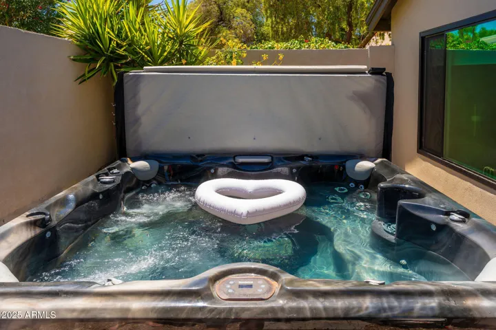 Bubbles of fun in this new spa!