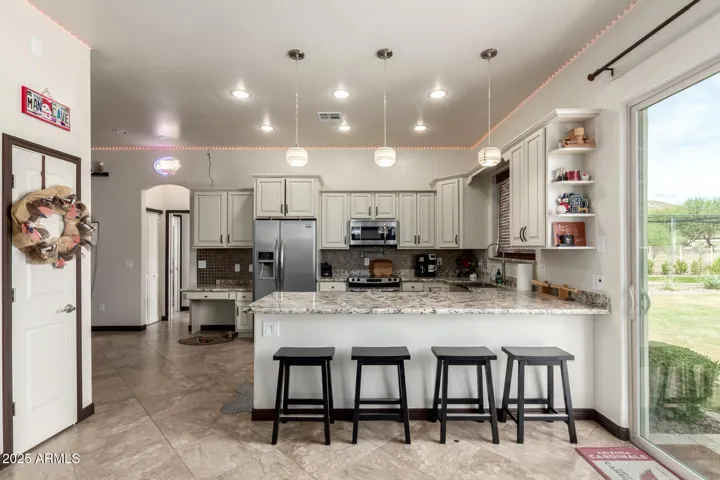 Casita Full Kitchen