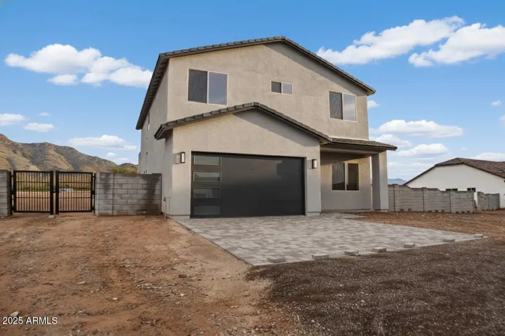 Photo from previous construction - same model with different design selections.