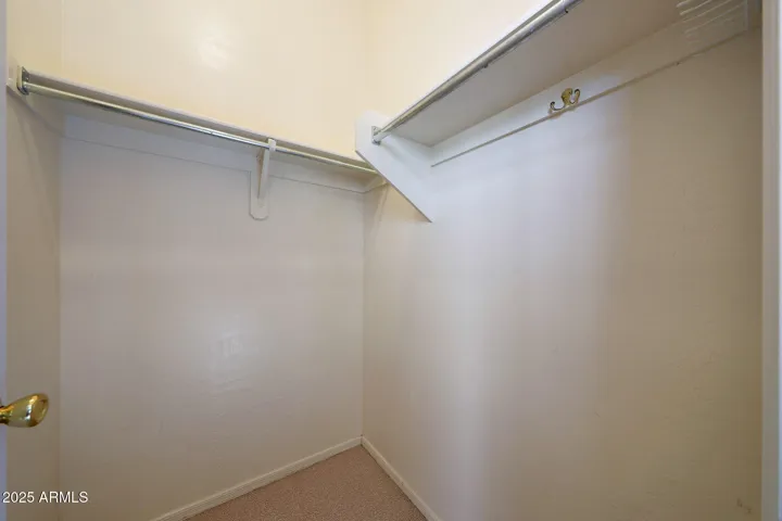 #5 CLOSET