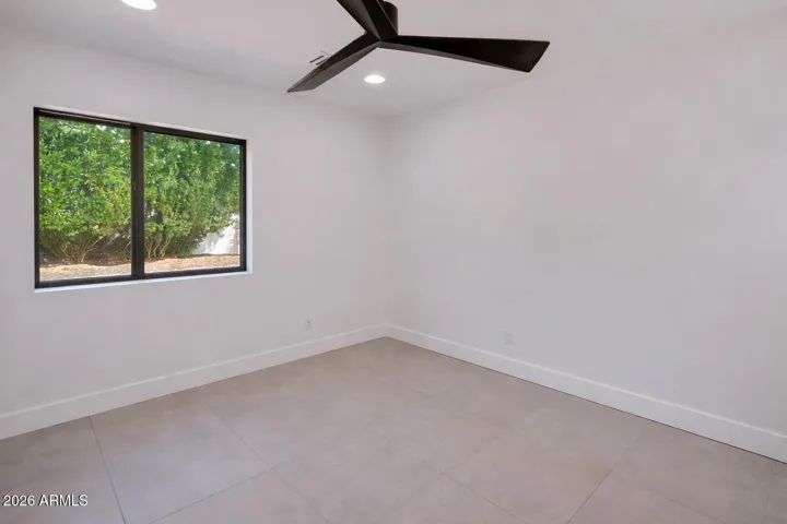 Secondary bedroom