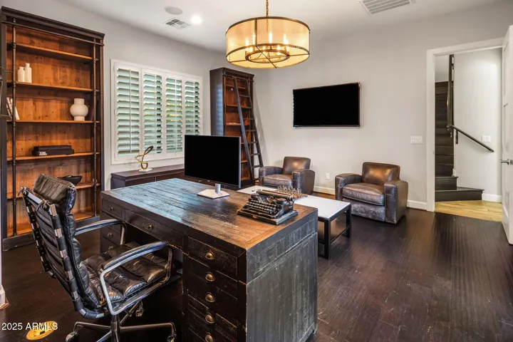 Den / office
