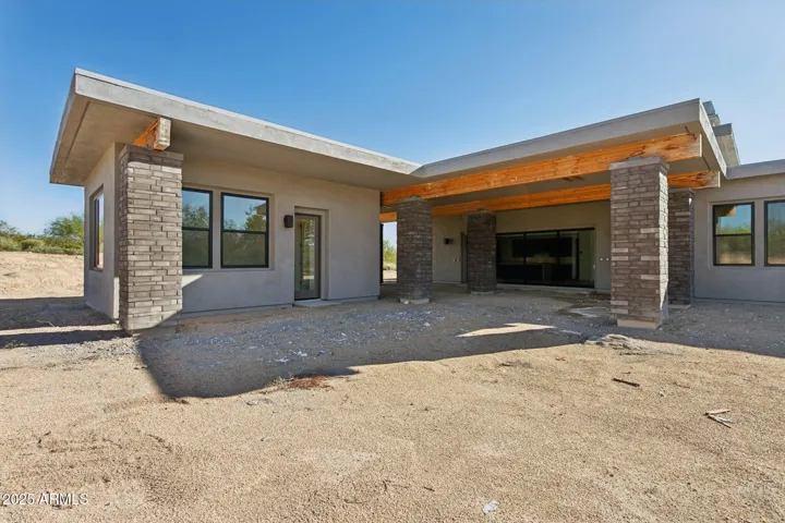 Back casita/pool house