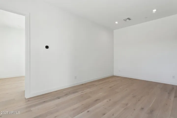 Front casita with access from courtyard