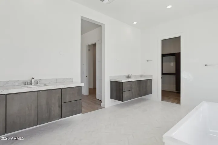 Double floating vanities
