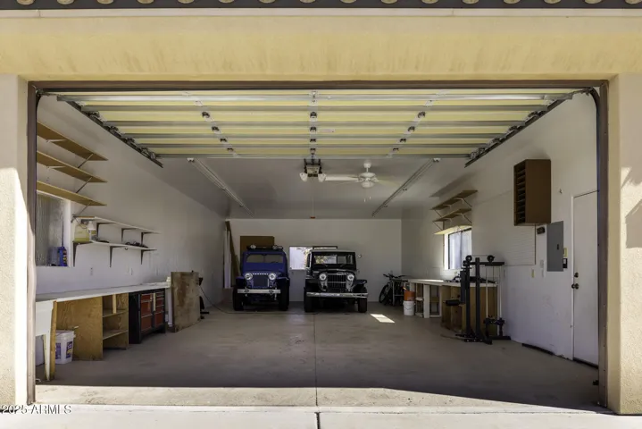 Guest House Workshop/Garage