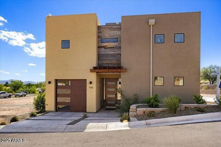 Sample photo of Model #107. There are 5 elevations