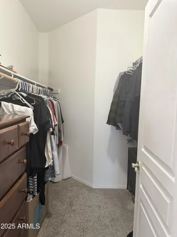 Walk in closet