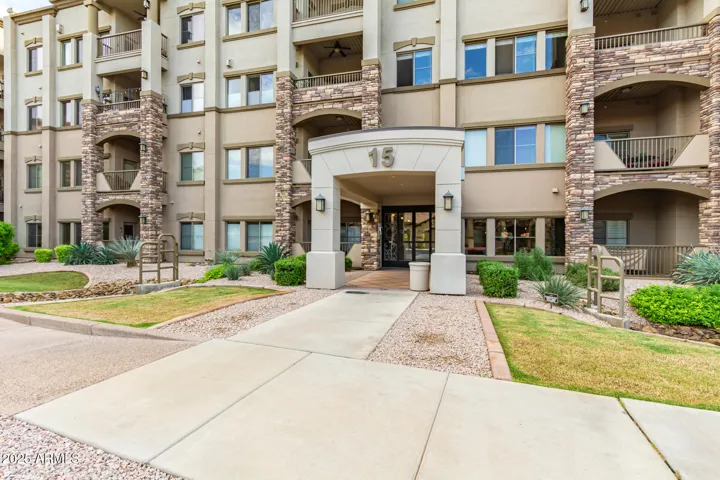 5350 E DEER VALLEY  Drive, Phoenix, AZ 85054
