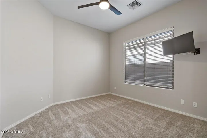 Guest bedroom 2
