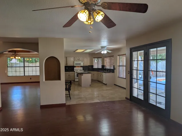 17014 S 34TH  Street, Phoenix, AZ 85048