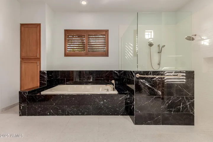 HEATED FLOORS