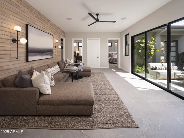 Flex Space overlooking interior courtyard