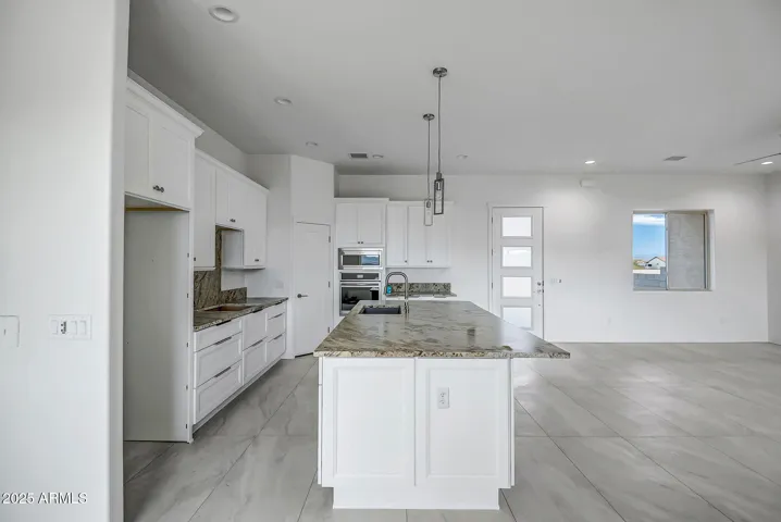 same floorplan for example only upgrades are picutred