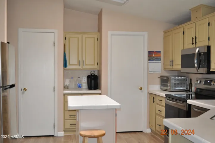 KITCHEN - PANTRY