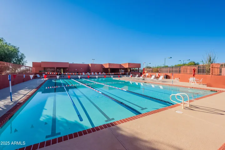 RMR Community Pool-view 2