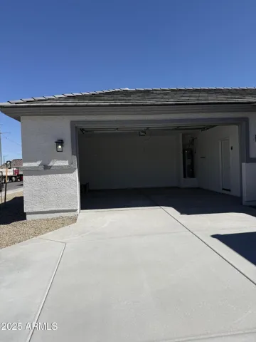 2-Car Garage