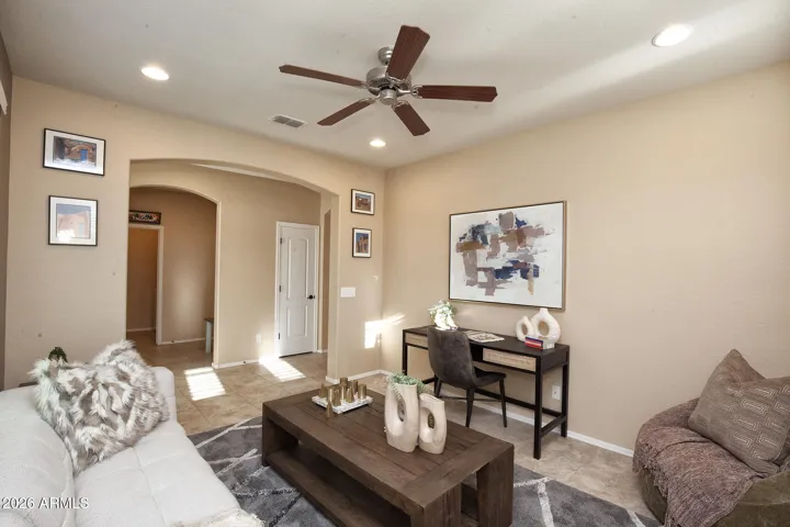 Flex Room can be used as an Office, Music Room etc.