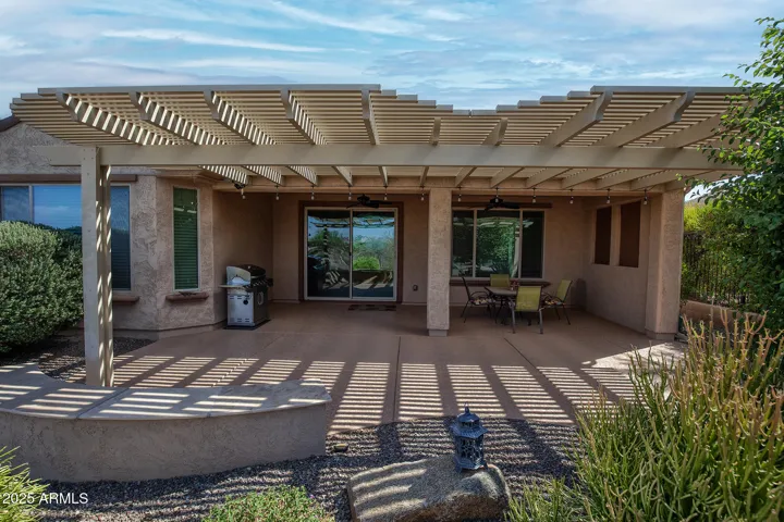 Large covered Patio Area for Entertaining -1