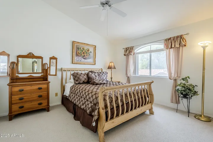 Carpets replaced in May 2025 in bedrooms! Walk-in closet!