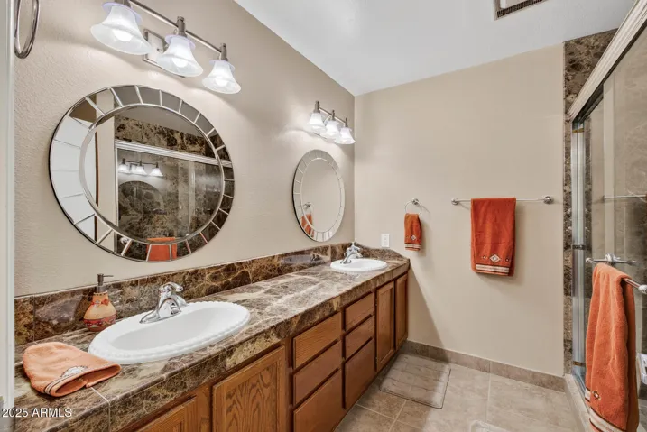 Double Vanity in Primary