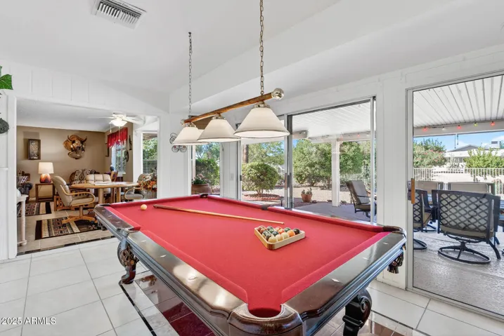Pool Table Conveys